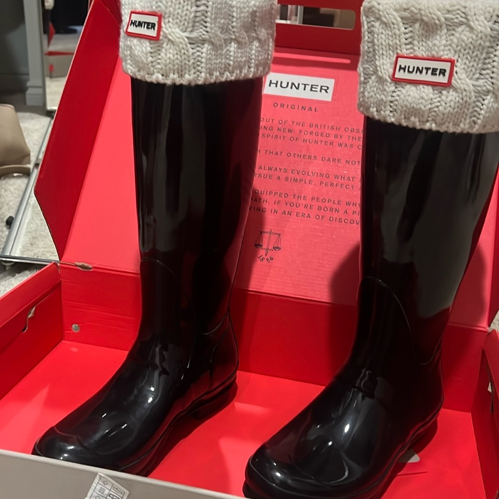 Black hunter boots with socks!